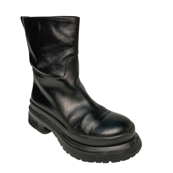 Valentino Garavani Leather Rockstud Platform Biker Boots EU 40 US 10 Black - Picture 1 of 12
